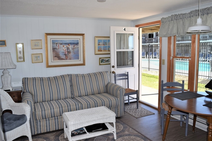 Imagen de los interiores del Hotel Oceanside Condominiums. Foto 12