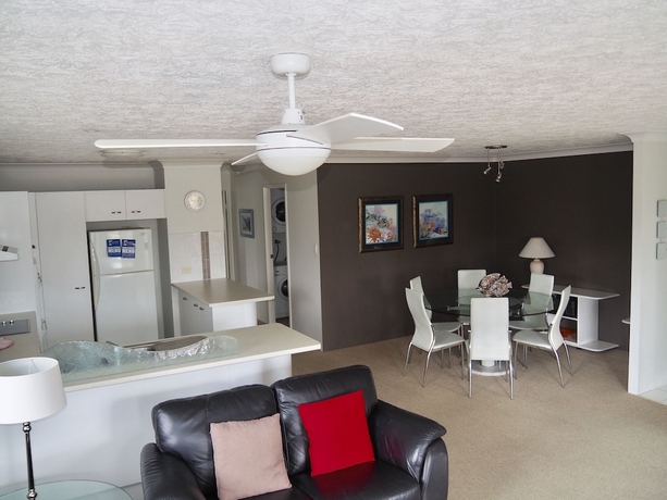 Imagen de la habitación del Hotel Oceanside Cove Holiday Apartments. Foto 11
