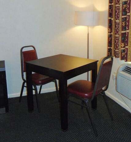 Imagen de la habitación del Hotel Oceanside Lodge. Foto 12