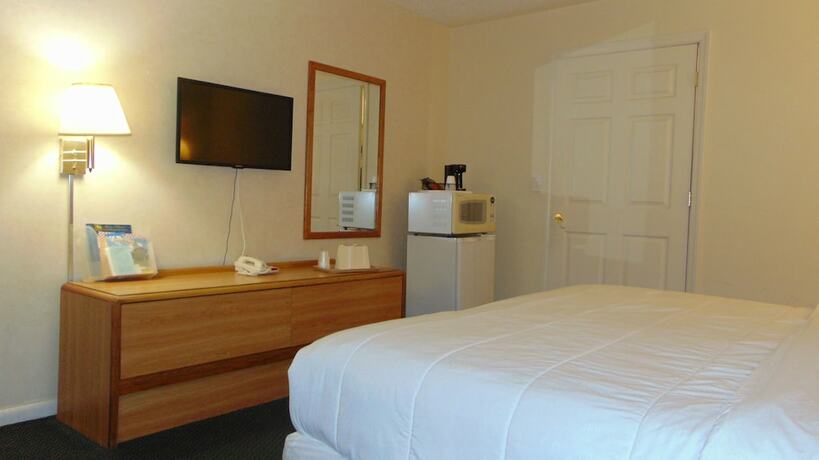 Imagen de la habitación del Hotel Oceanside Lodge. Foto 14