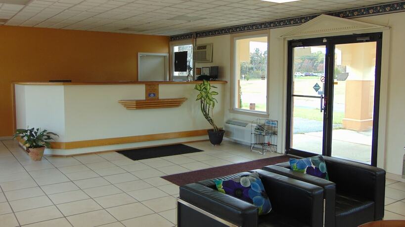 Imagen general del Hotel Oceanside Lodge, Marmora. Foto 4