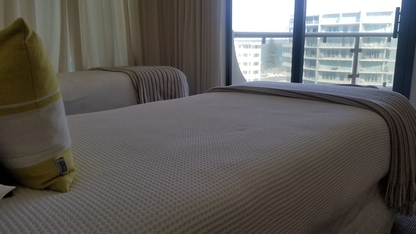 Imagen de la habitación del Hotel Oceanside Resort and Twin Towers. Foto 2