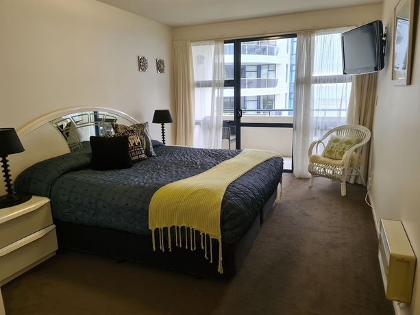 Imagen de la habitación del Hotel Oceanside Resort and Twin Towers. Foto 8