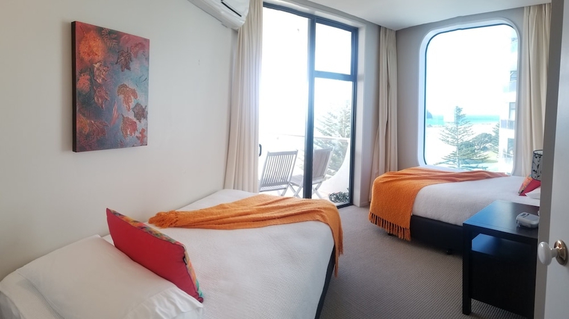 Imagen de la habitación del Hotel Oceanside Resort and Twin Towers. Foto 18