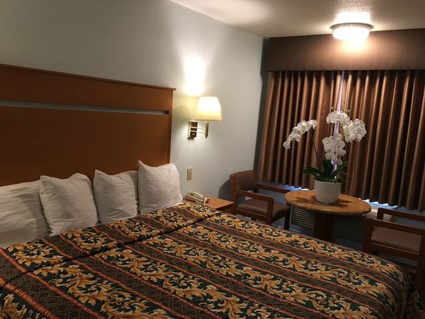 Imagen de la habitación del Hotel Oceanview Motel - Huntington Beach. Foto 12