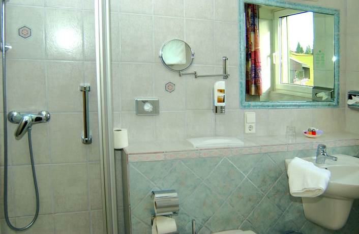 Imagen de la habitación del Hotel Ochsen, Lenzkirch. Foto 13