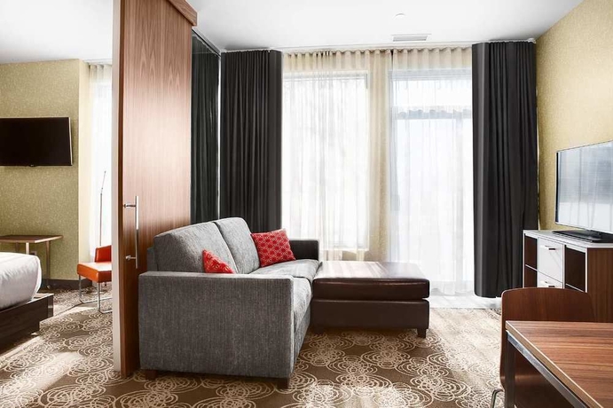Imagen de la habitación del Hotel &Ocirc;mage Hotel, Montreal Laval, a Tribute Portfolio. Foto 8