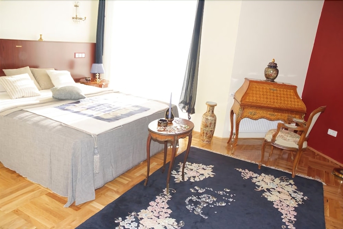 Imagen de la habitación del Hotel Octagon. Foto 4