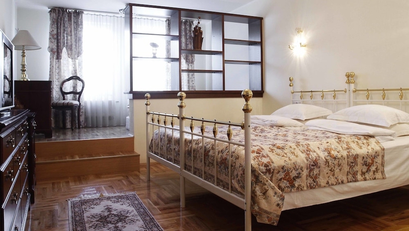 Imagen de la habitación del Hotel Octagon. Foto 17