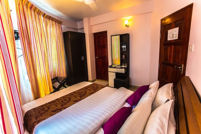 Imagen de la habitación del Hotel Octave. Foto 7