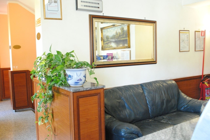 Imagen de los interiores del Hotel Octavia, Cassia. Foto 19