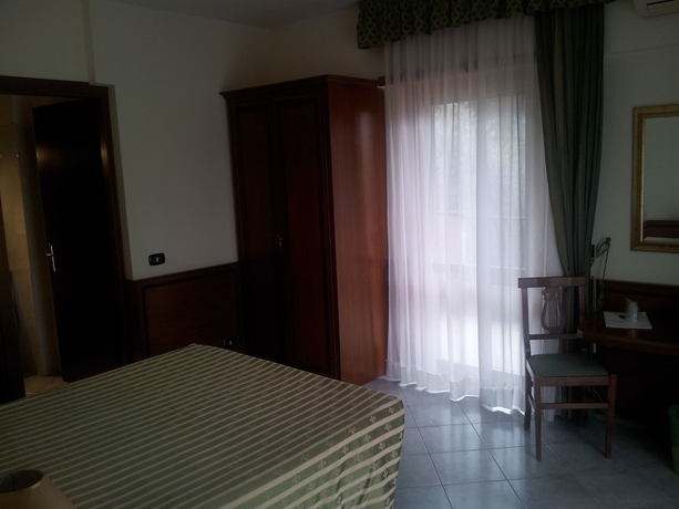 Imagen de la habitación del Hotel Octavia, Cassia. Foto 8
