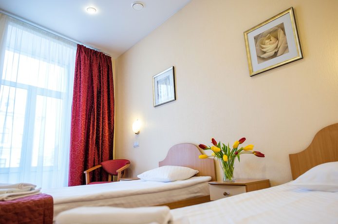 Imagen de la habitación del Hotel Octaviana. Foto 3