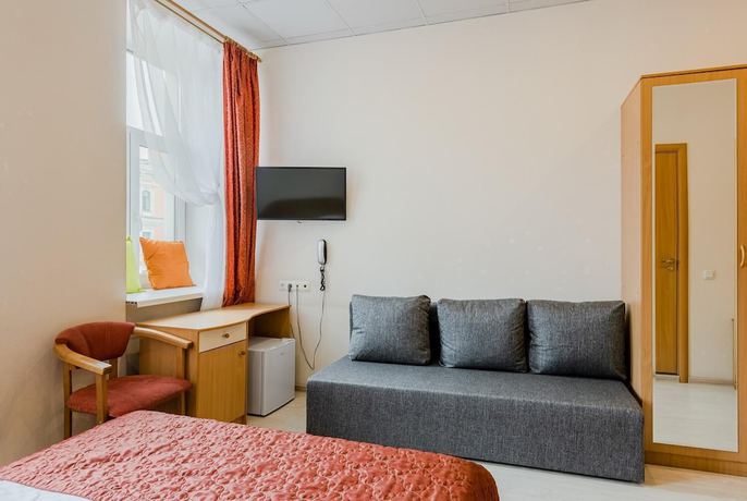 Imagen de la habitación del Hotel Octaviana. Foto 13