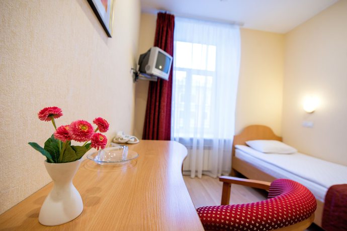 Imagen de la habitación del Hotel Octaviana. Foto 16