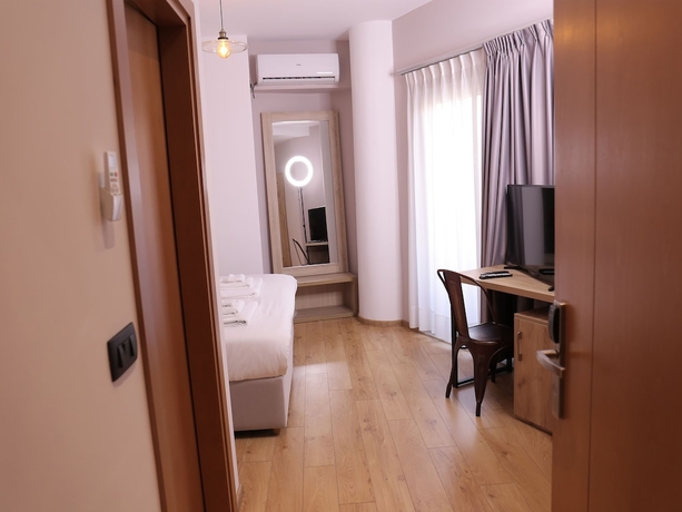 Imagen de la habitación del Hotel Oda Tirana. Foto 2