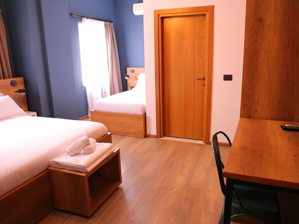 Imagen de la habitación del Hotel Oda Tirana. Foto 7
