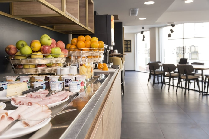 Imagen del bar/restaurante del Hotel Odalys City Centre Congrès. Foto 9