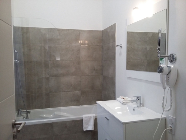 Imagen de la habitación del Hotel Odalys City Toulouse Colombélie. Foto 6