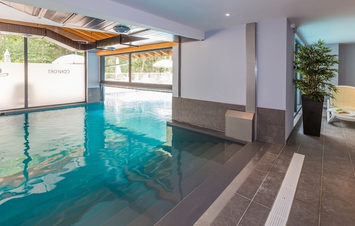 Imagen de la piscina del Hotel Odalys Résidence Prestige Isatis. Foto 16