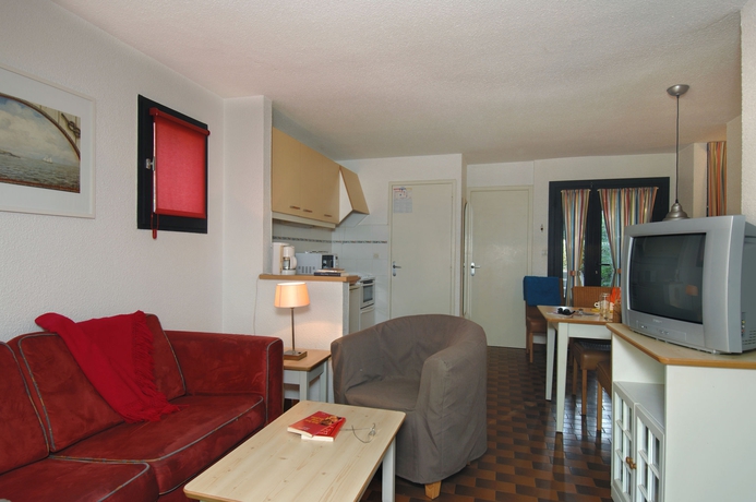 Imagen de los interiores del Hotel Odalys R&eacute;sidence Saint Loup. Foto 10