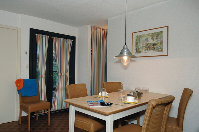 Imagen de los interiores del Hotel Odalys R&eacute;sidence Saint Loup. Foto 12