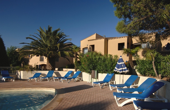 Imagen de la piscina del Hotel Odalys R&eacute;sidence Saint Loup. Foto 15