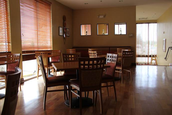 Imagen del bar/restaurante del Hotel Odawa. Foto 2