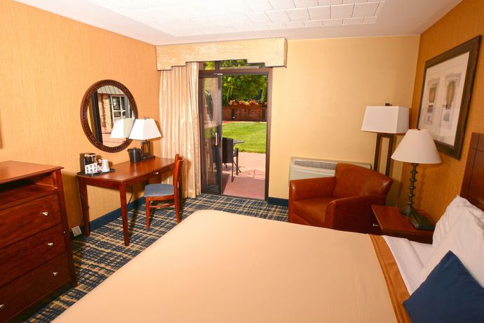 Imagen de los exteriores del Hotel Odawa. Foto 16