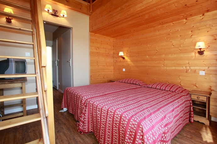 Imagen de la habitación del Hotel Od&eacute;sia Vacances Chalet Le Gr&eacute;pillon. Foto 11