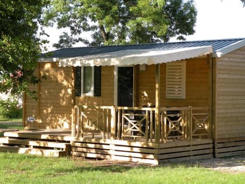 Imagen de la habitación del Hotel Od&eacute;sia Vacances Domaine De Seillac. Foto 9