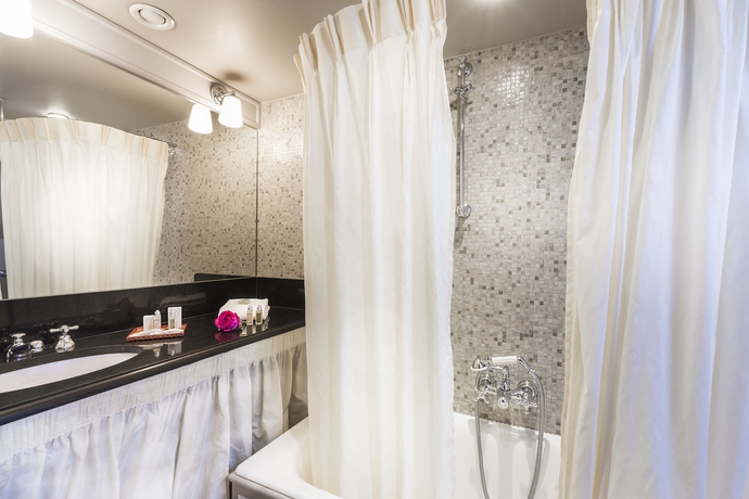 Imagen de la habitación del Hotel Odeon Saint Germain. Foto 5