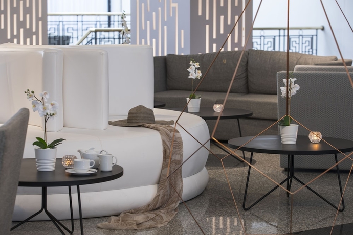 Imagen de los interiores del Hotel Odessa Beach. Foto 11