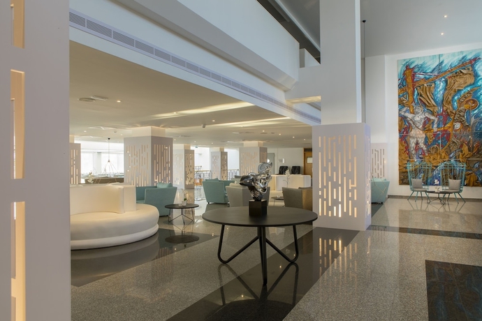 Imagen de los interiores del Hotel Odessa Beach. Foto 12