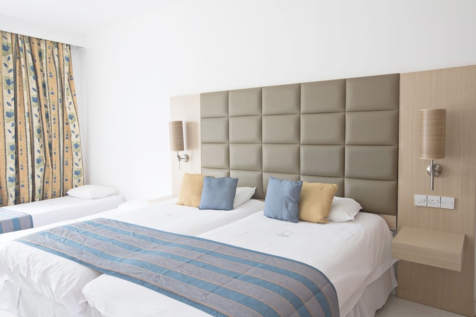 Imagen de la habitación del Hotel Odessa Beach. Foto 3