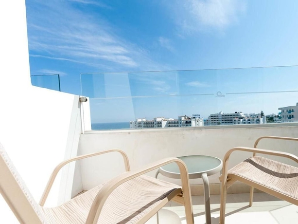 Imagen de la habitación del Hotel Odessa Beach. Foto 9
