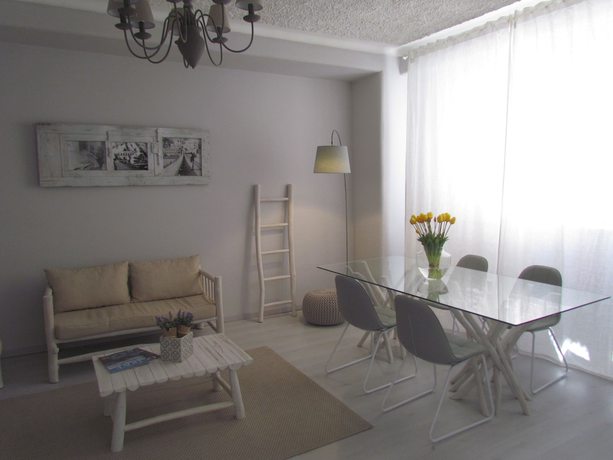 Imagen de los interiores del Hotel Odissea. Foto 15