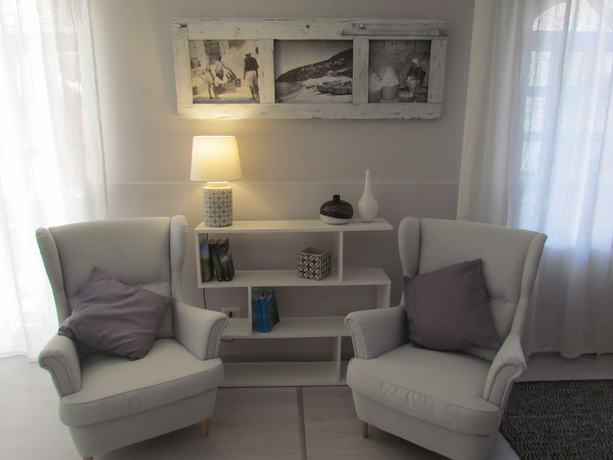 Imagen de los interiores del Hotel Odissea. Foto 19