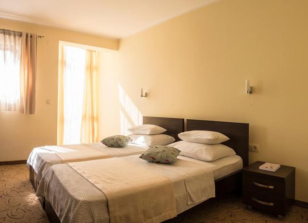 Imagen de la habitación del Hotel Odissey. Foto 5