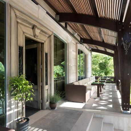 Imagen de los exteriores del Hotel Odissey. Foto 13