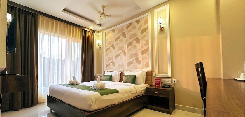 Imagen de la habitación del Hotel Odissey Suites. Foto 7