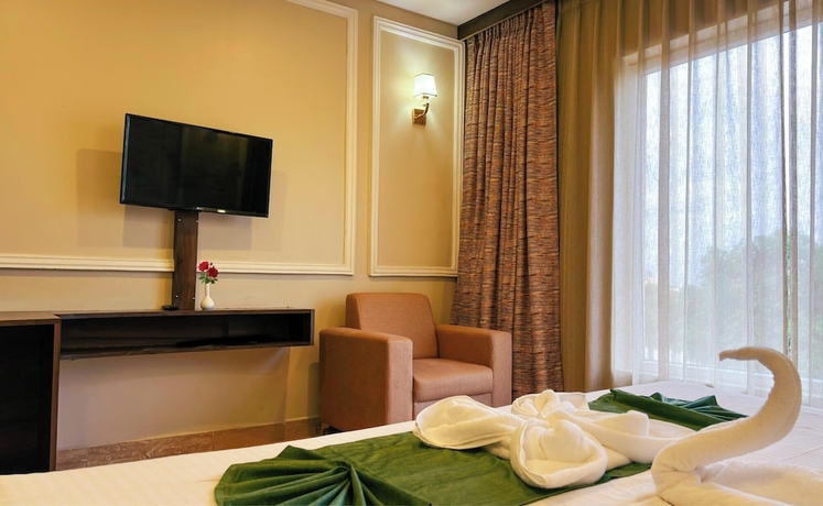 Imagen de la habitación del Hotel Odissey Suites. Foto 12
