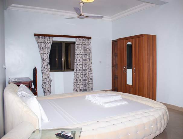 Imagen de la habitación del Hotel Odjidja Royal Palace. Foto 5