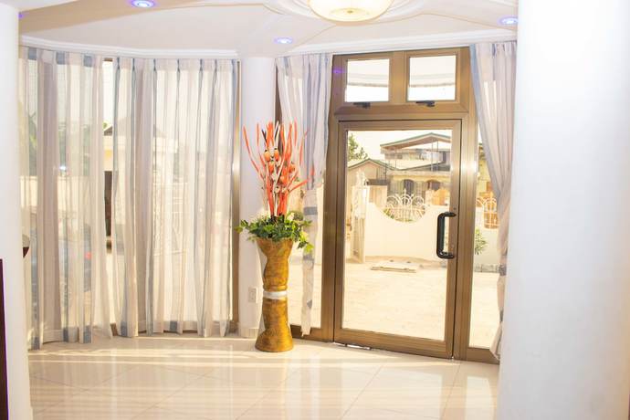 Imagen de los interiores del Hotel Odjidja Royal Palace. Foto 19