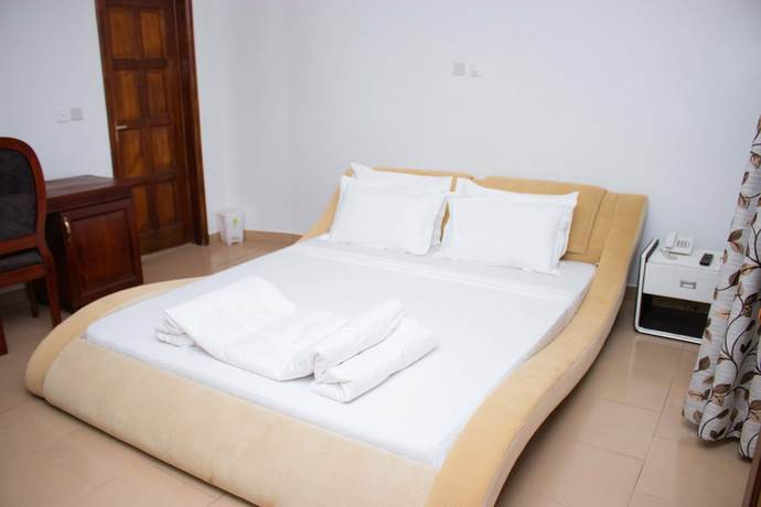 Imagen de la habitación del Hotel Odjidja Royal Palace. Foto 14