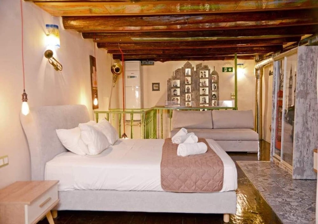 Imagen de la habitación del Hotel Odos Oneiron Boutique. Foto 5
