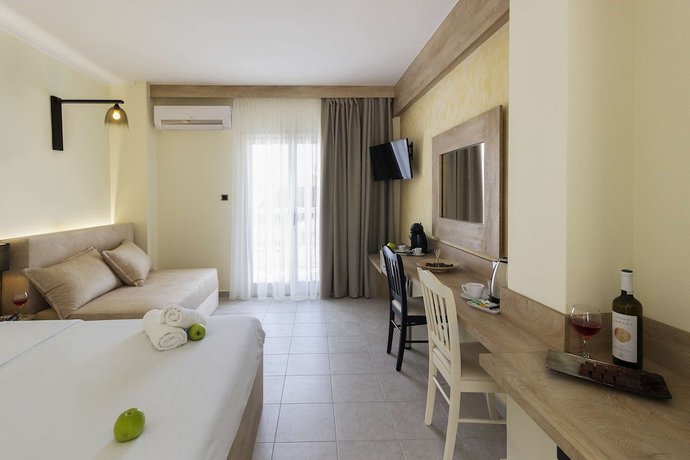 Imagen de la habitación del Hotel Odysseas, Polychrono. Foto 3