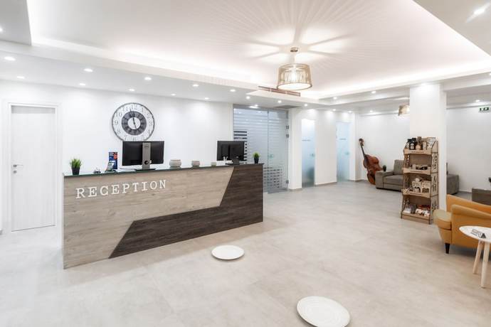 Imagen de los interiores del Hotel Odysseas, Polychrono. Foto 16