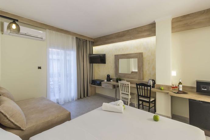 Imagen de la habitación del Hotel Odysseas, Polychrono. Foto 7