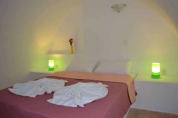 Imagen de la habitación del Hotel Odysseas, Thira Municipal Unit. Foto 9